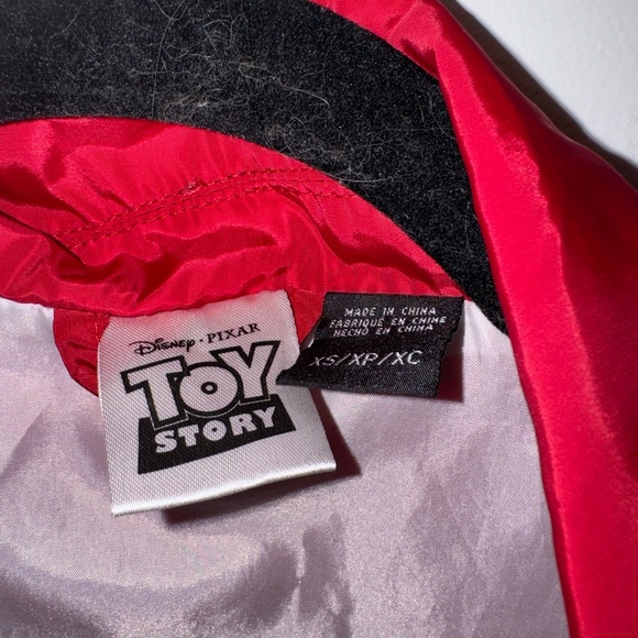 Box lunch Toy Story Pizza Planet Jacket - Picture 3 of 3